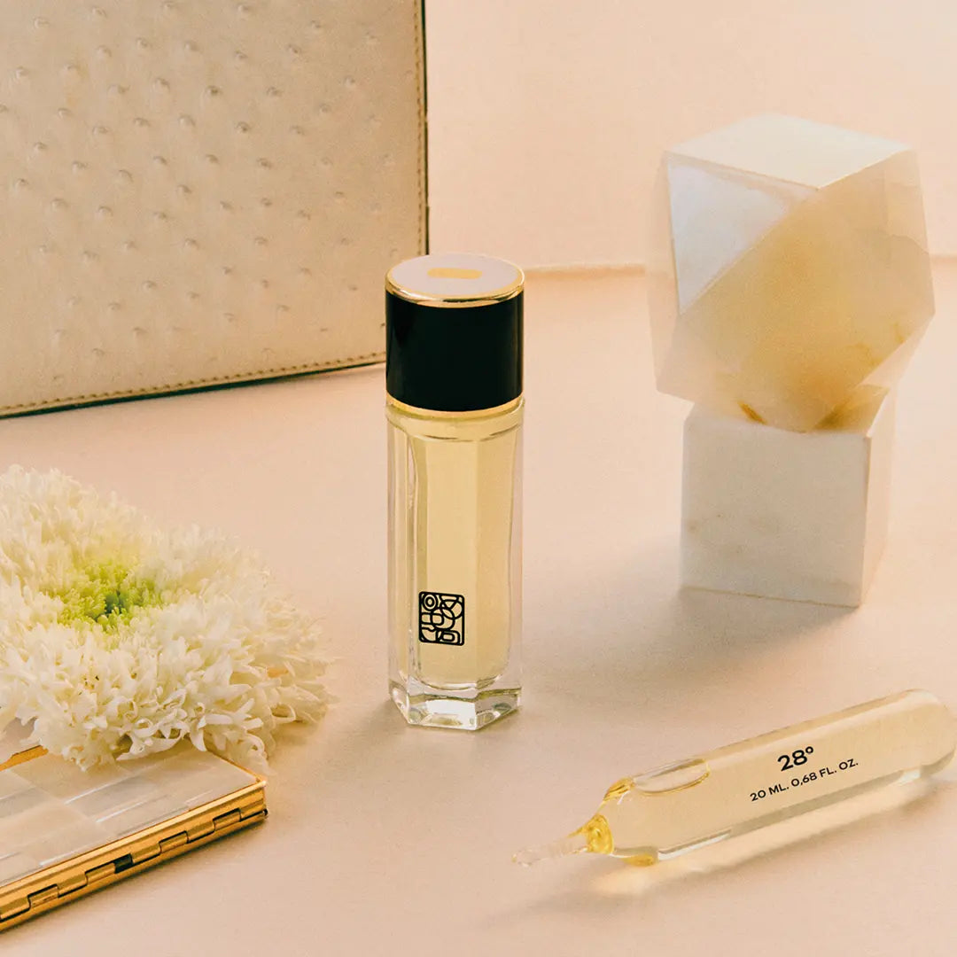 28°